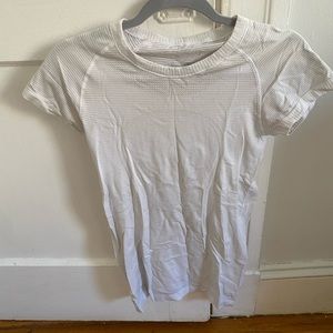 Lululemon white swiftly tech